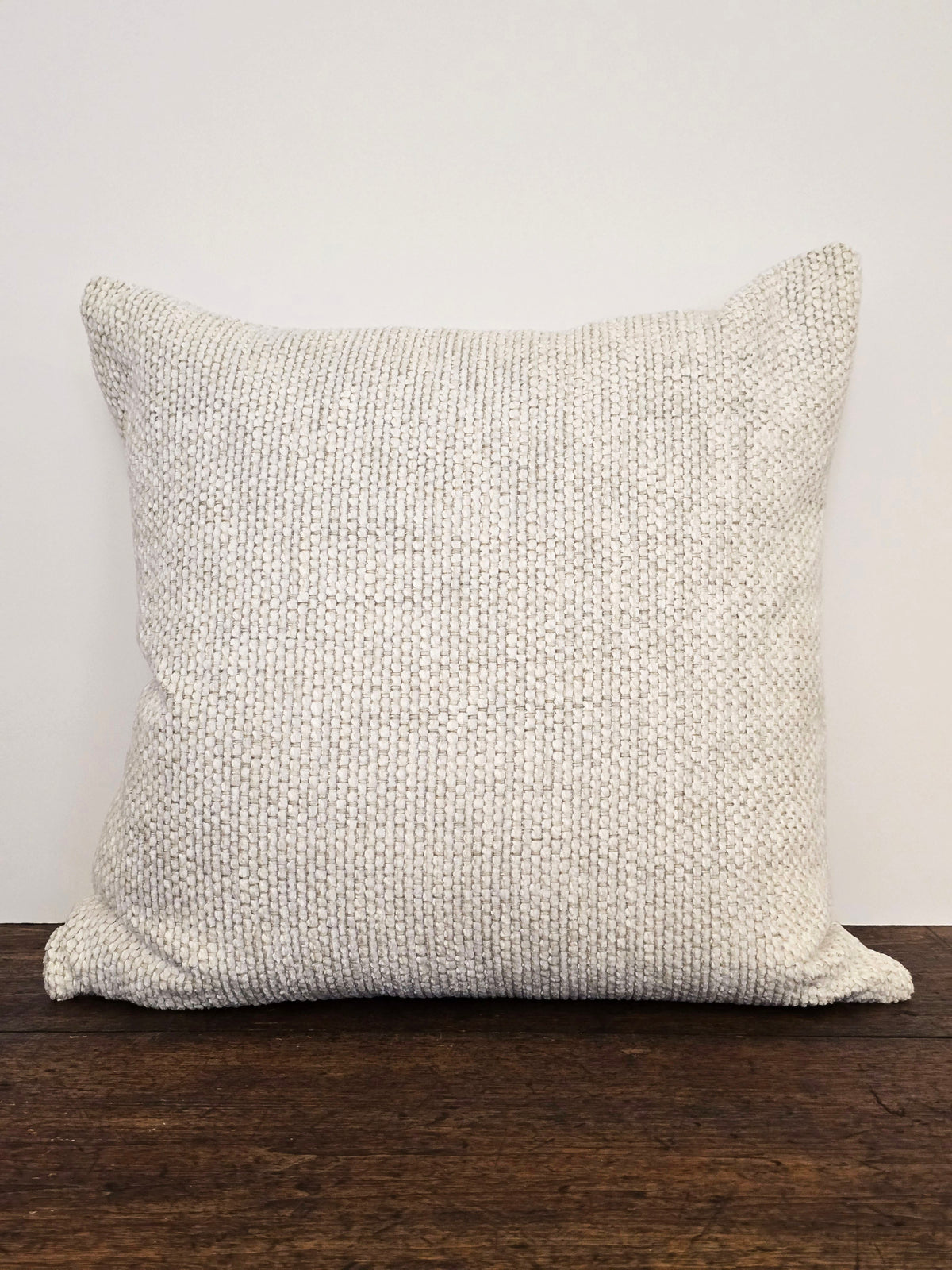 Cushion - Beautiful ecru