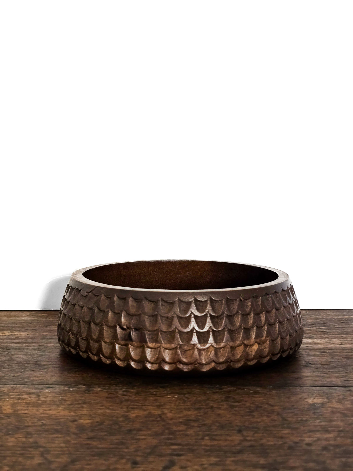 Accessories _ Hand-carved wooden bowl _ Medium