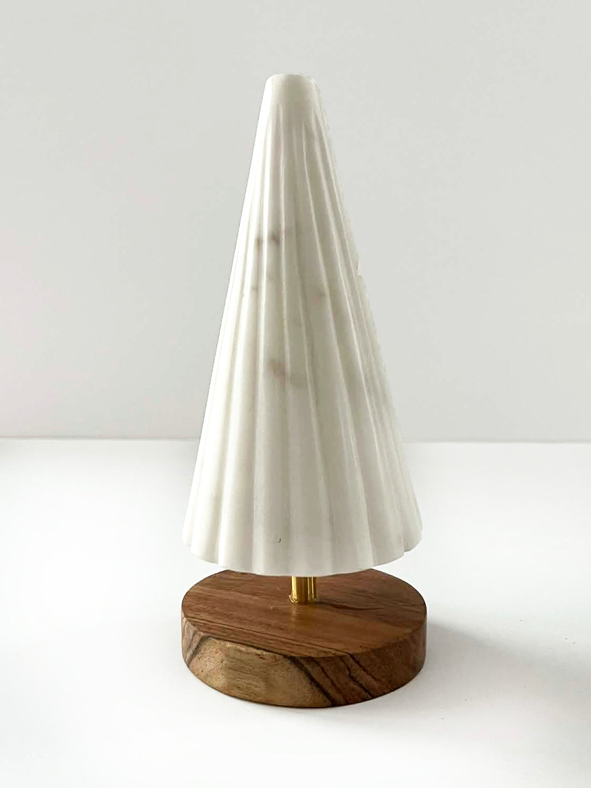 Christmas decorations - Small white marble Christmas tree