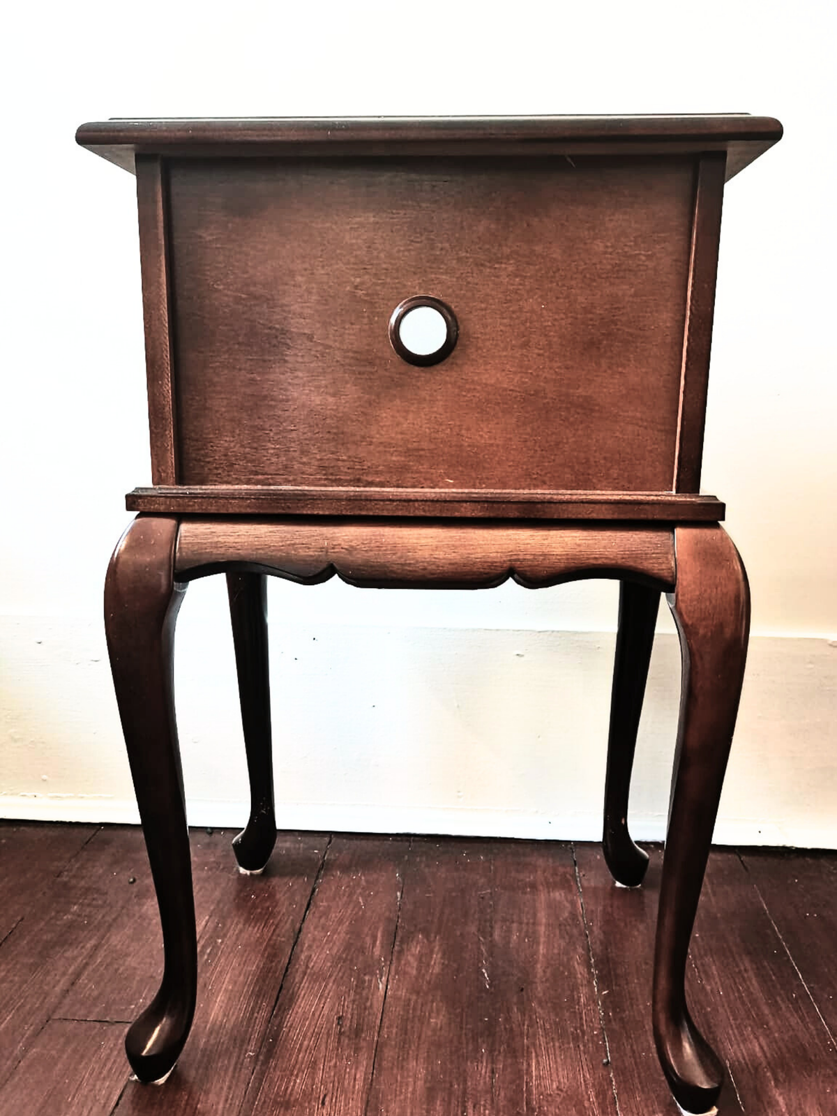 Mobilier _ Table d'appoint vintage style Queen Anne