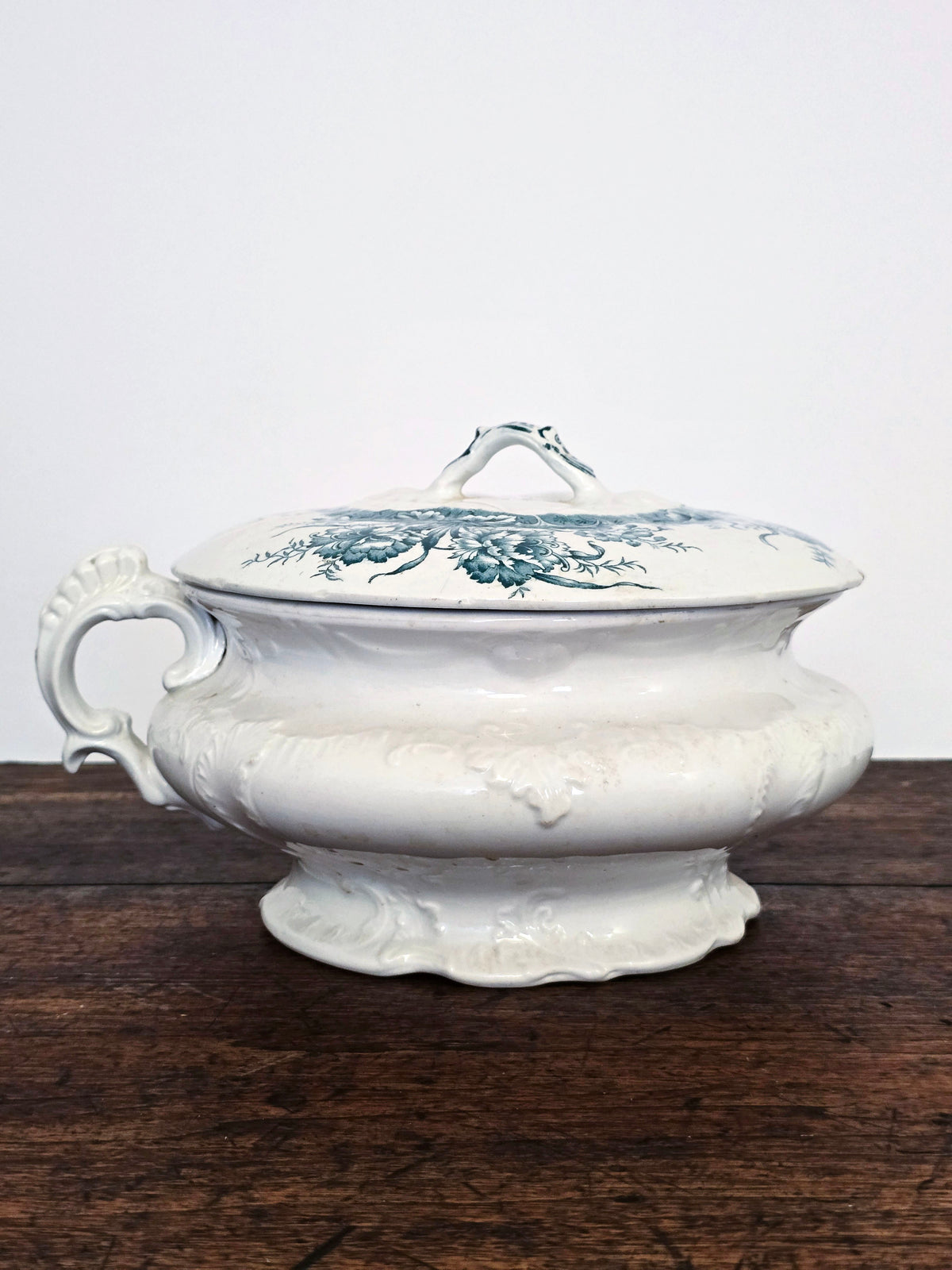 Tableware - Vintage green floral tureen