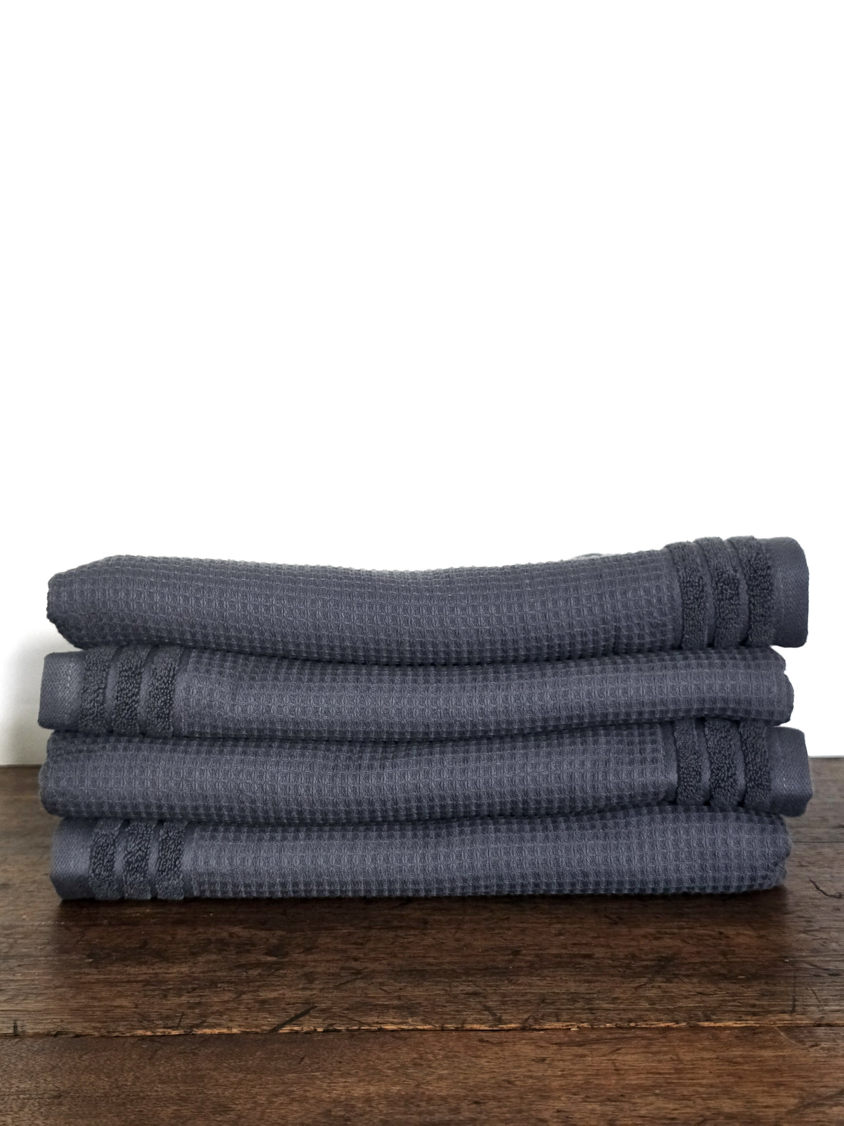 Linge de maison _ Serviette de bain _ Gris-bleu foncé, nid d'abeille