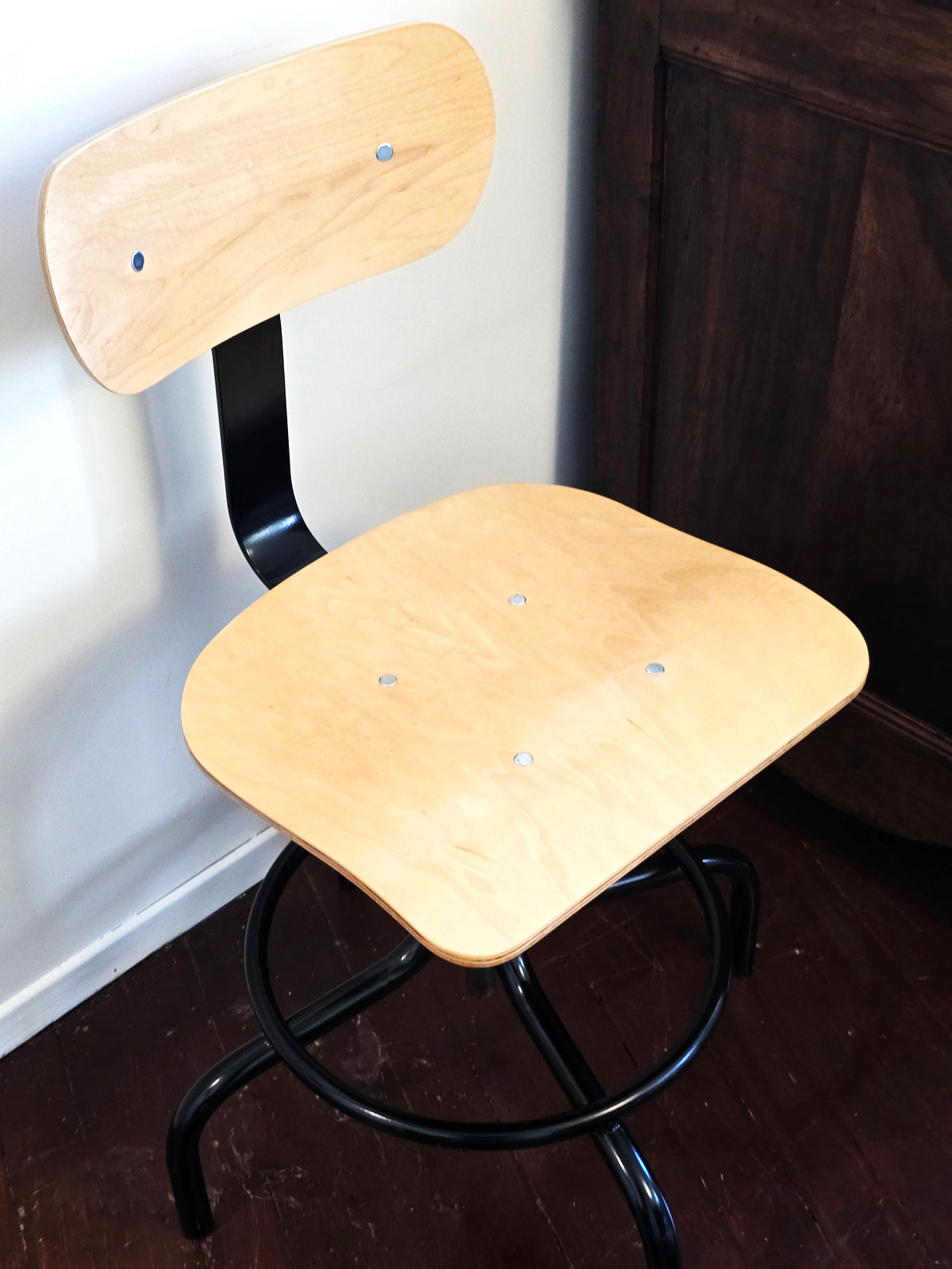 Mobilier _ Chaise d'atelier en bois