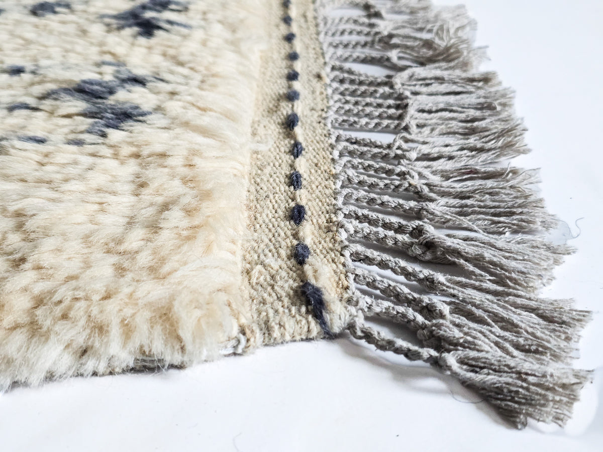 Tapis _ Petit plush bleu et ivoire (2'x3')