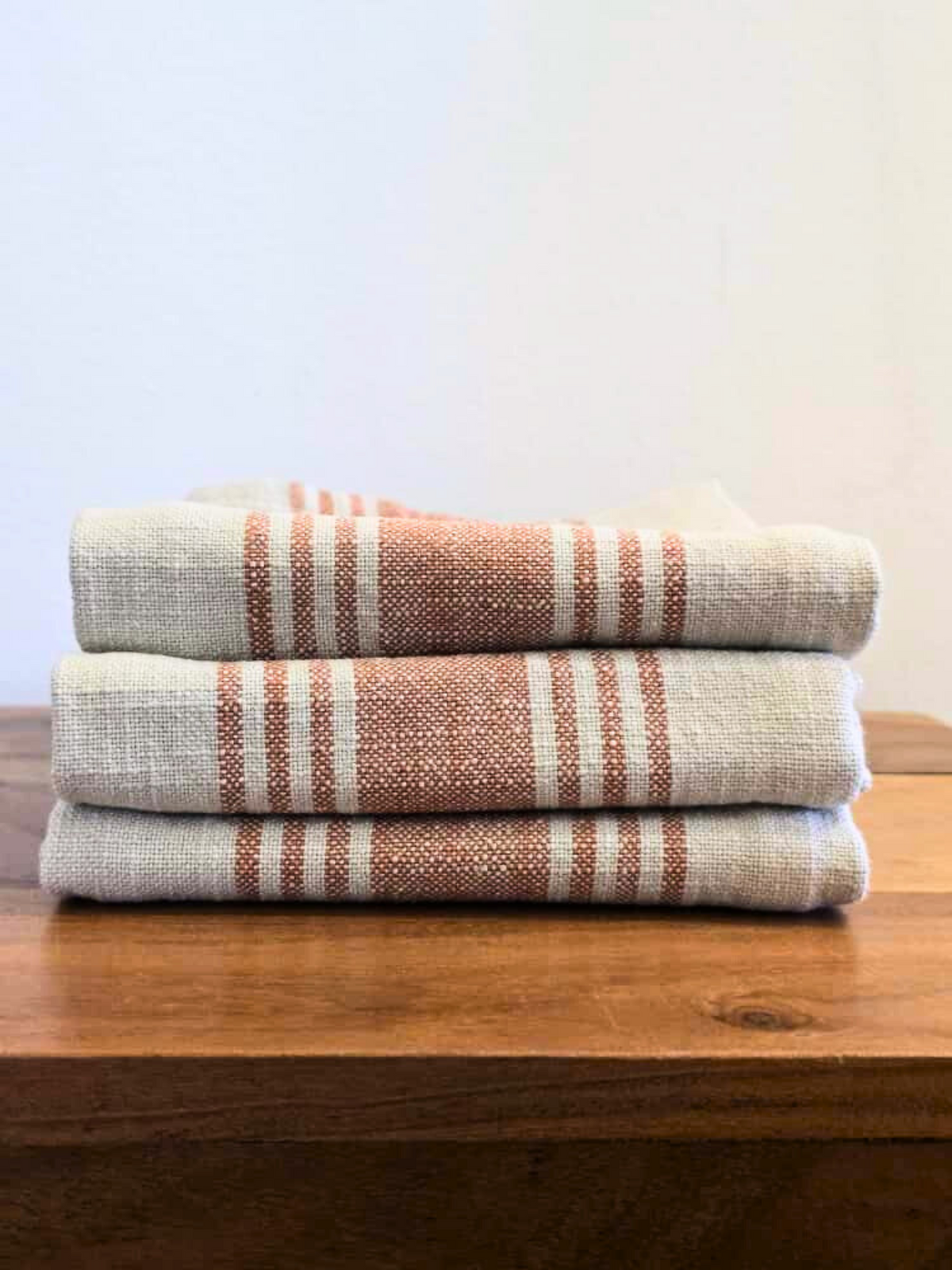 Household linen _ Kitchen _ Tea towel _ Beige with red stripes