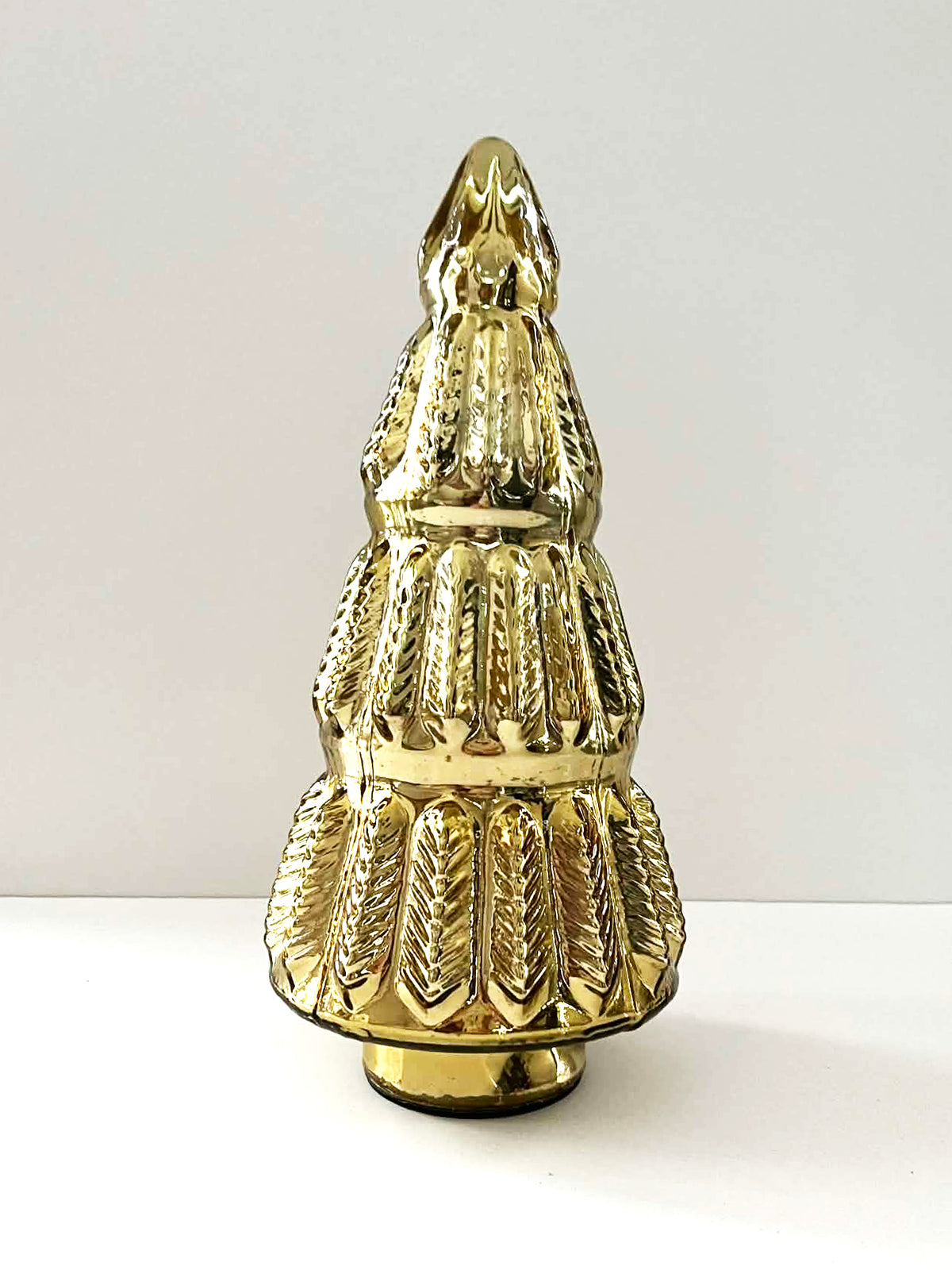 Christmas decorations - Golden Christmas tree