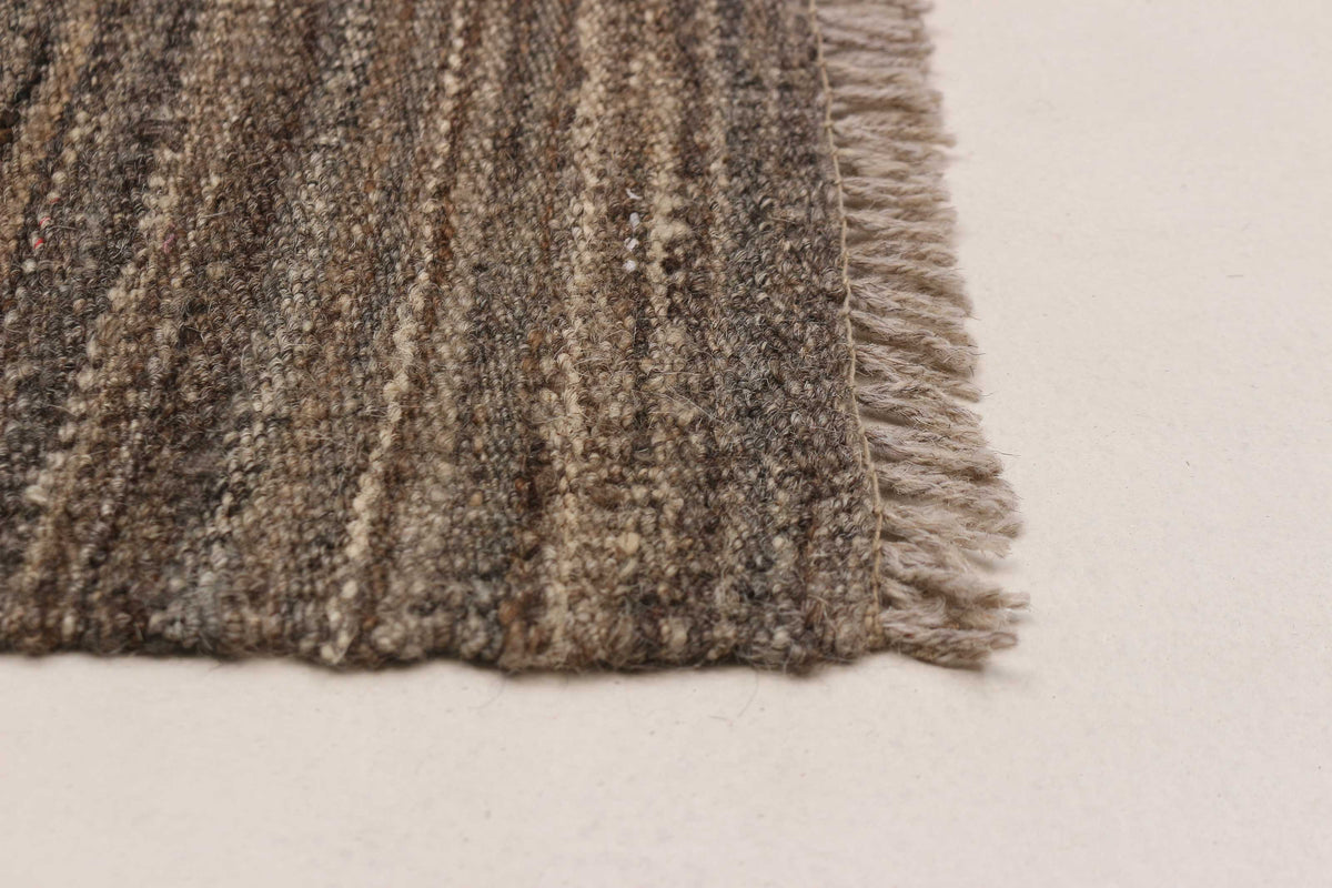 Tapis _ Beau Sivas Chocolat (5'8" x 8'1")