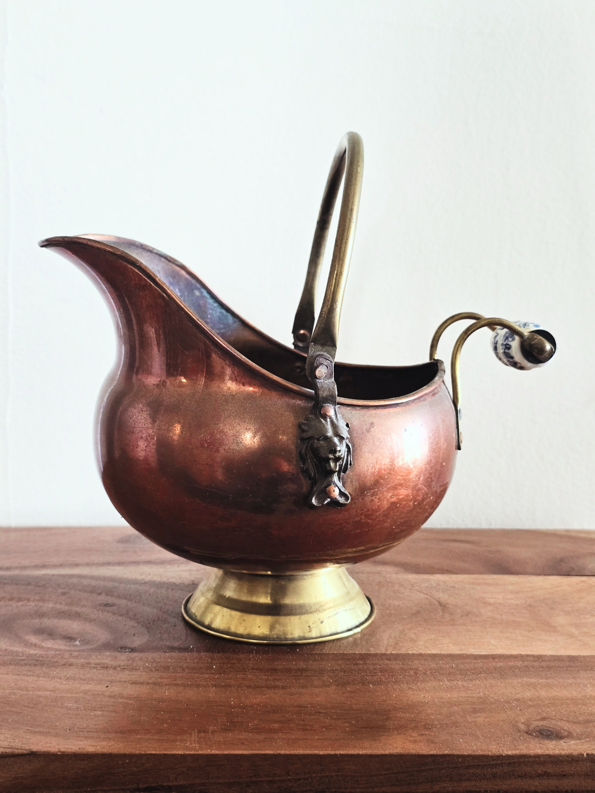 Accessoires _ Pichet vintage en cuivre