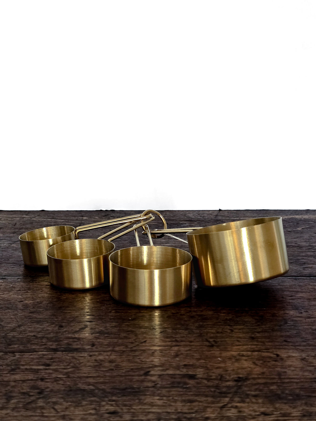 Vaisselle _ Ustensiles _ Tasses à mesurer dorées