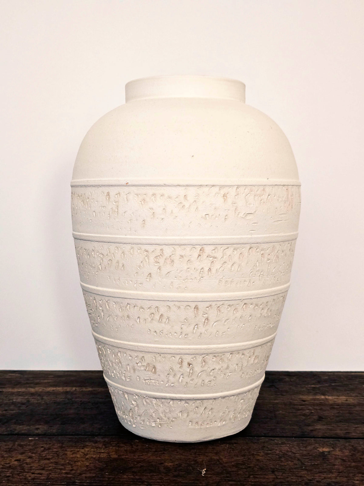 Accessories - Vase - Elegant white stoneware