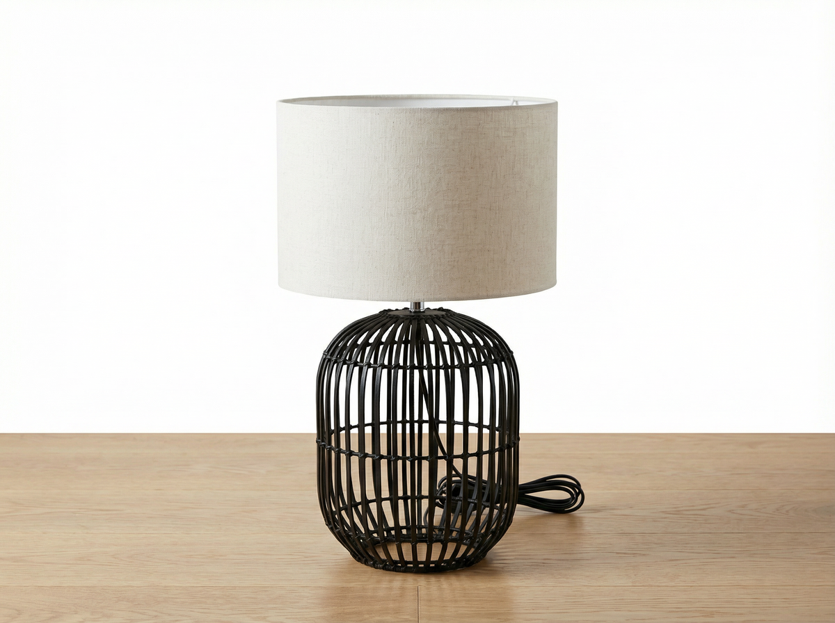 Luminaires _ Lampe de table en rotin noir mat