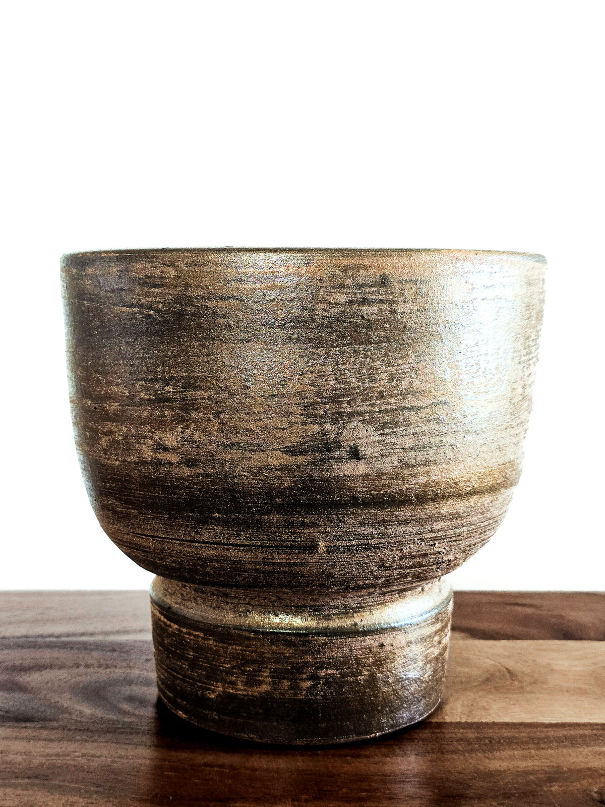 Accessoires _ Cache-pot couleur bronze brillant