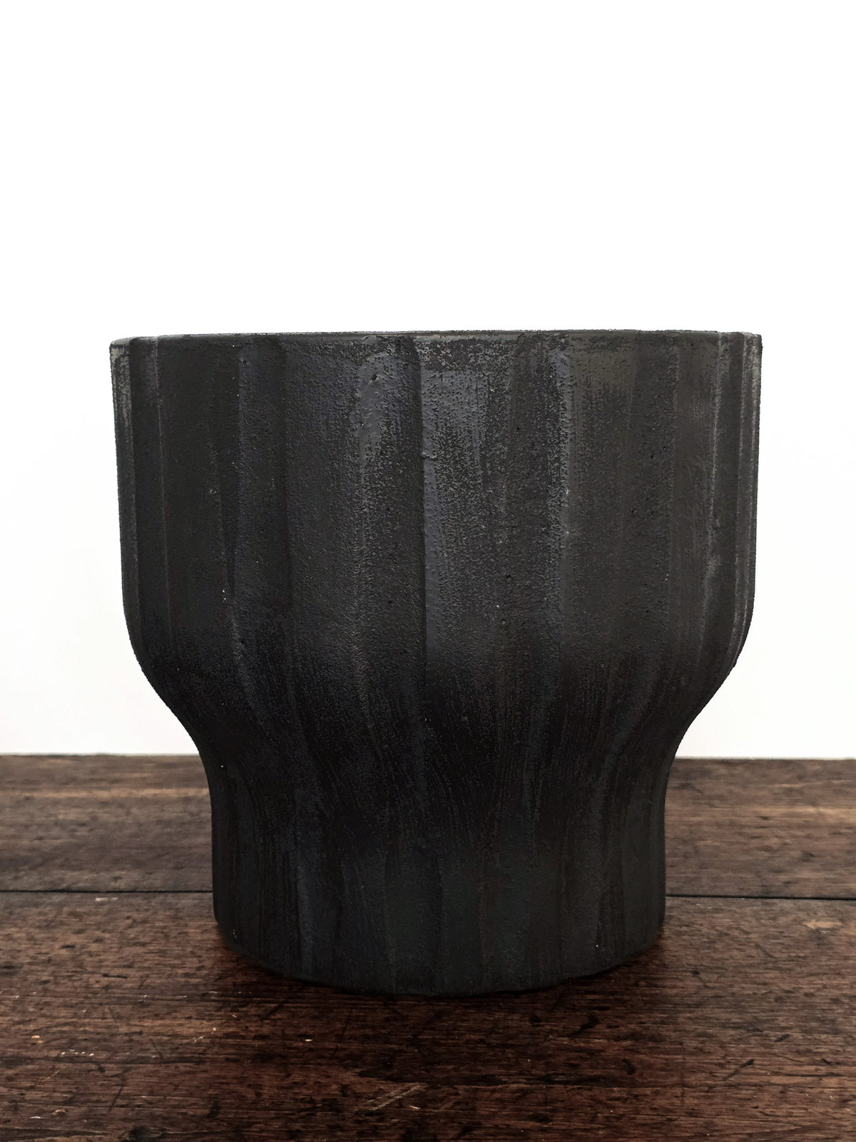 Accessoires _ Cache-pot noir