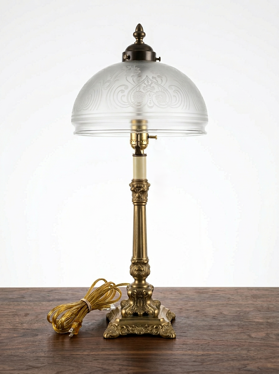 Luminaires _ Lampe antique style victorien