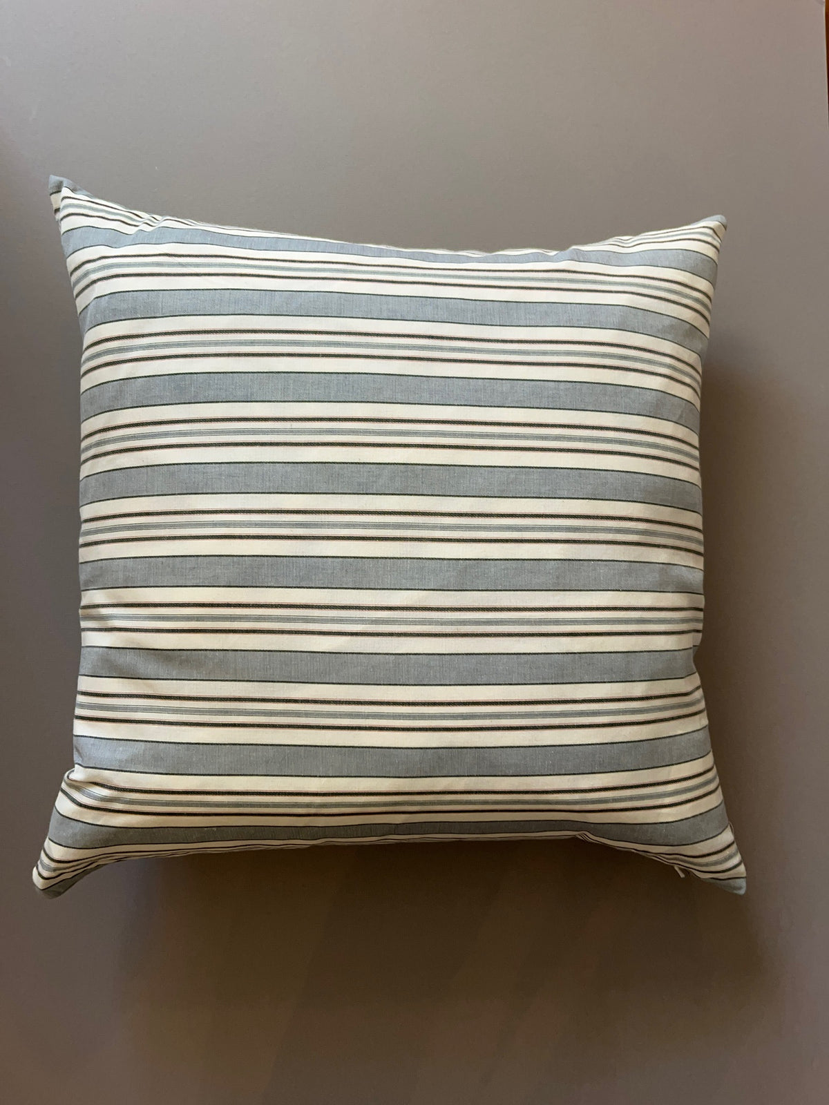 Coussin de Grèce _ Beau grand rayé