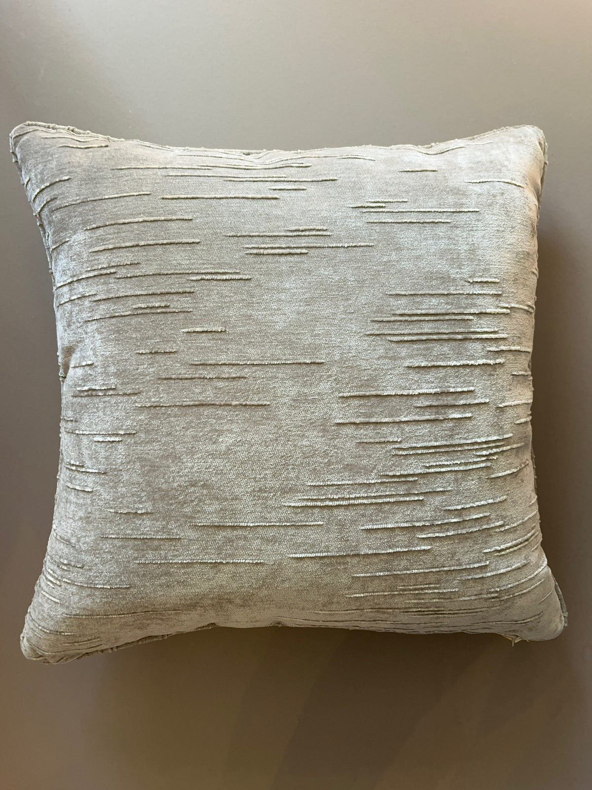 Coussin _ Beau velours texturé vert de gris